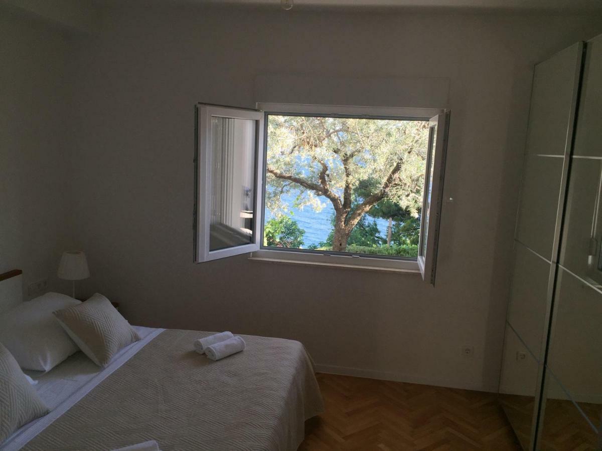 Sea View Apartment With A Huge Terrace Pisak Exterior foto